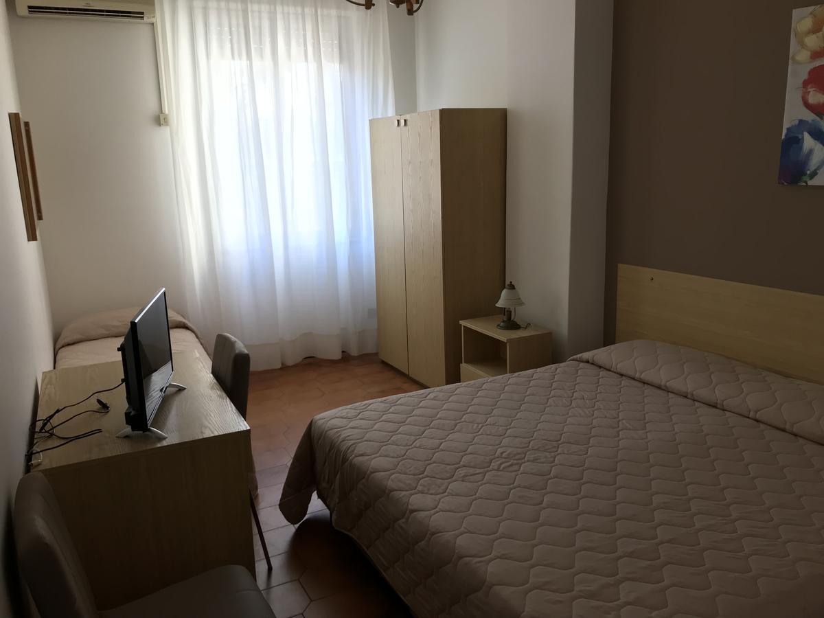 Hotel La Sirenetta 贾迪尼-纳克索斯 外观 照片